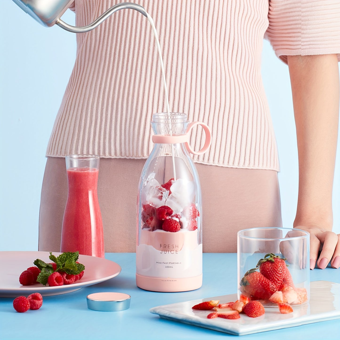 Portable Fruit Blender Juicer - Perfect for On-the Go!
