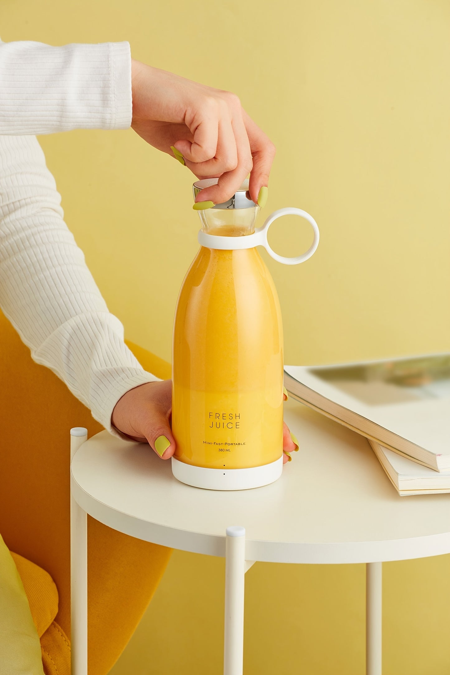 Portable Fruit Blender Juicer - Perfect for On-the Go!